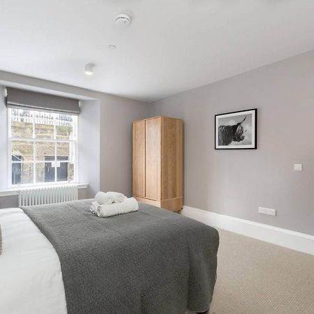 Joivy Luxurious 2Br Home Near Haymarket Station EDI Exterior photo