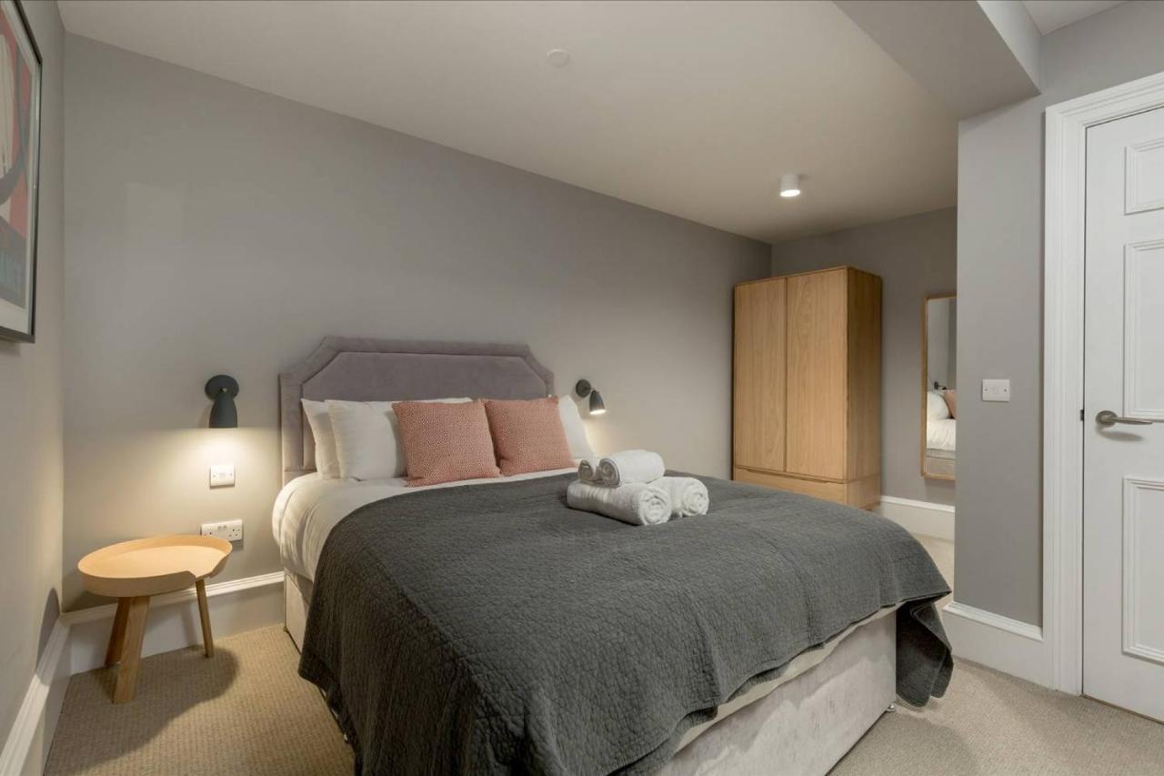 Joivy Luxurious 2Br Home Near Haymarket Station EDI Exterior photo