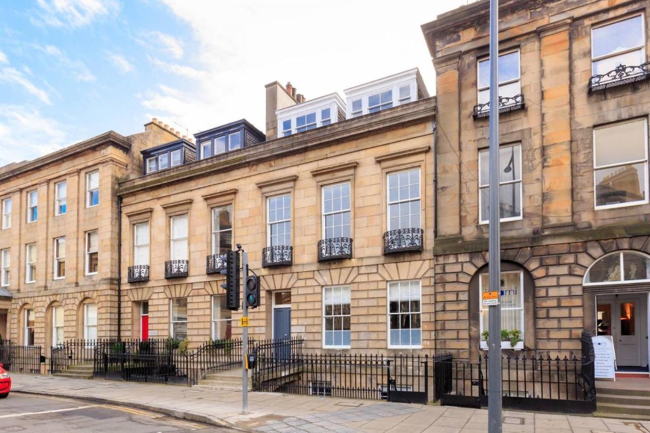 Joivy Luxurious 2Br Home Near Haymarket Station EDI Exterior photo