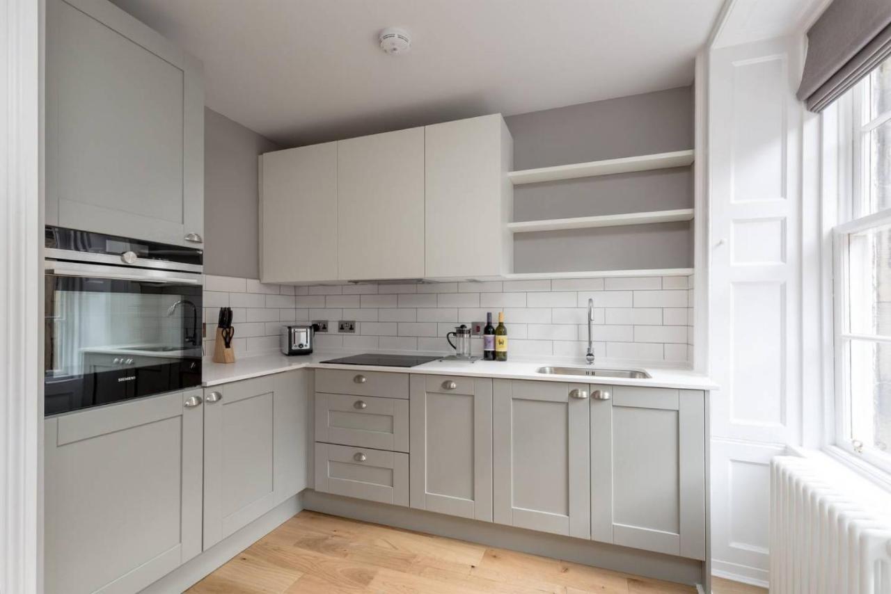 Joivy Luxurious 2Br Home Near Haymarket Station EDI Exterior photo