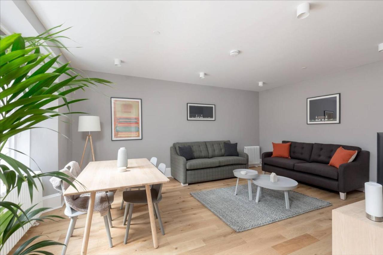 Joivy Luxurious 2Br Home Near Haymarket Station EDI Exterior photo